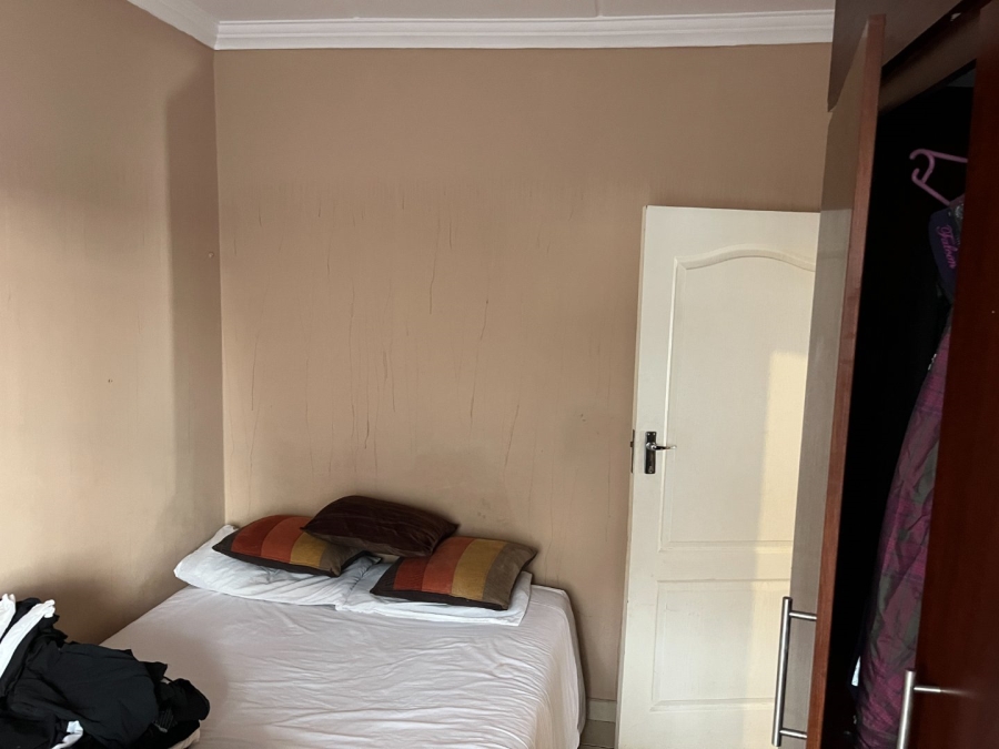 2 Bedroom Property for Sale in Potchefstroom North North West